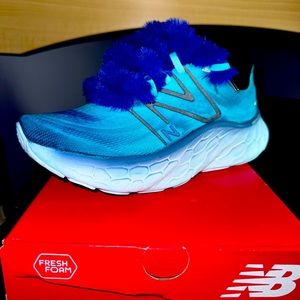 Brand New!!! CUSTOM New Balance Fresh Foam x More V4